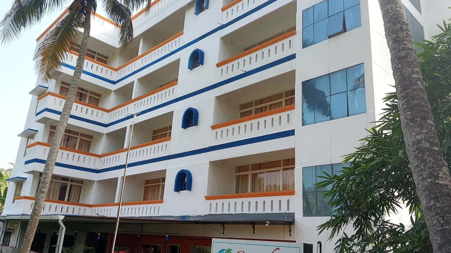Ocean Bay Ayurvedic Beach Resort 可瓦兰 印度